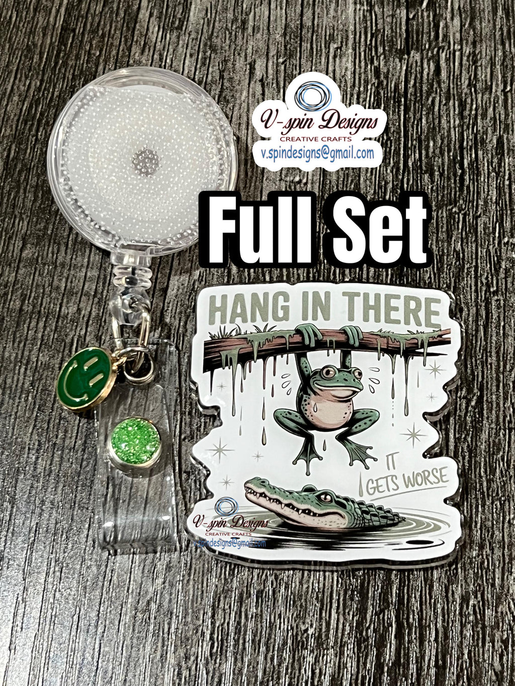 Funny “Hang in There it Gets Worse” sarcastic badge reels/funny badge reels