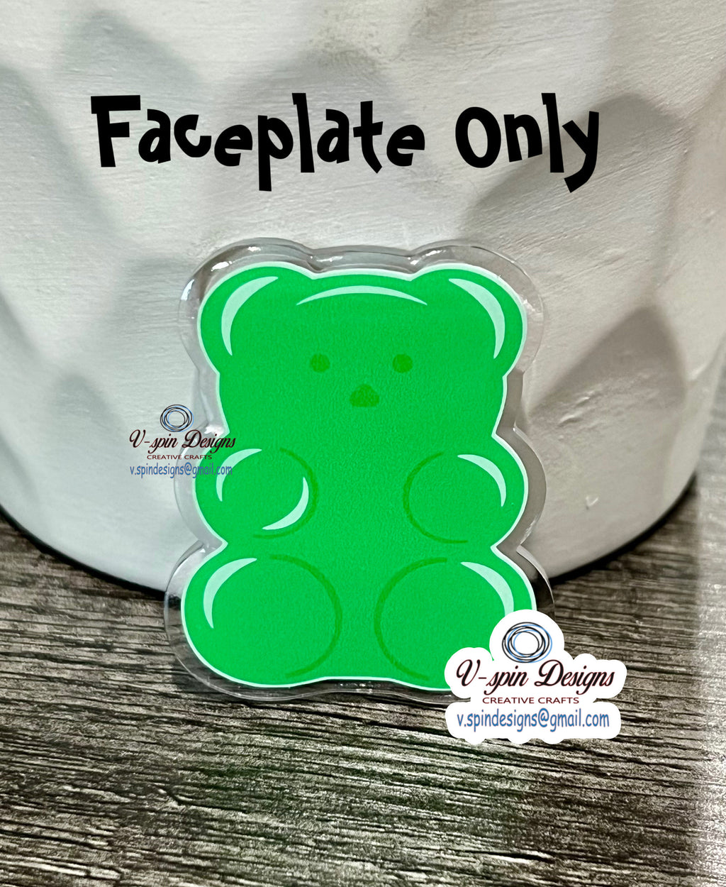 Green Chunky Gummy Bear, retractable badge reel/ID holder/nurse/card holder/teachers/students/candy badge reels