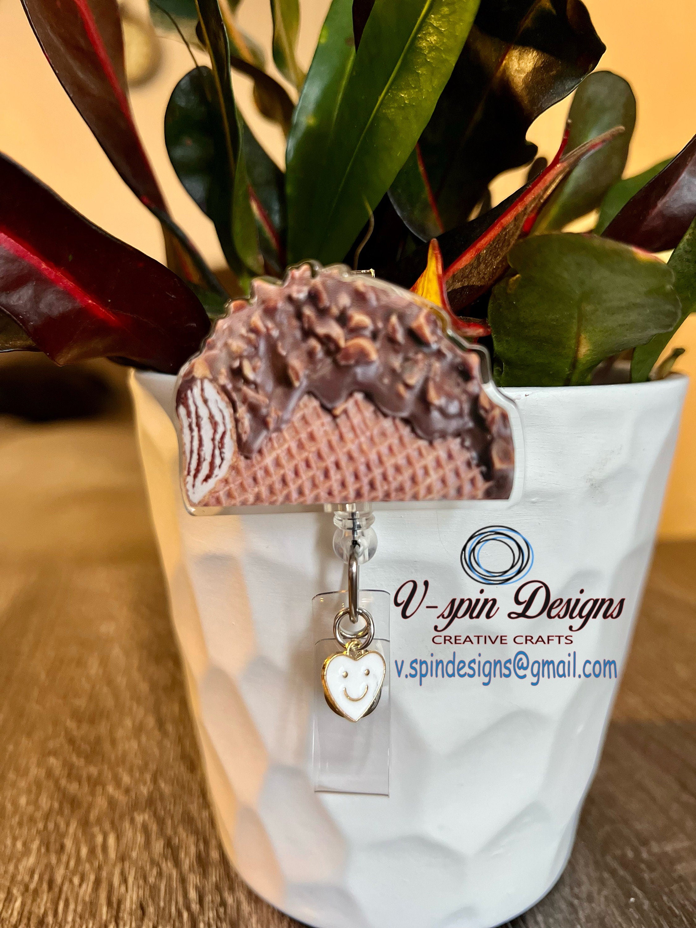 Choco Taco retractable badge reel/ID holder/nurse/card holder/teachers/students/ice cream badge reels