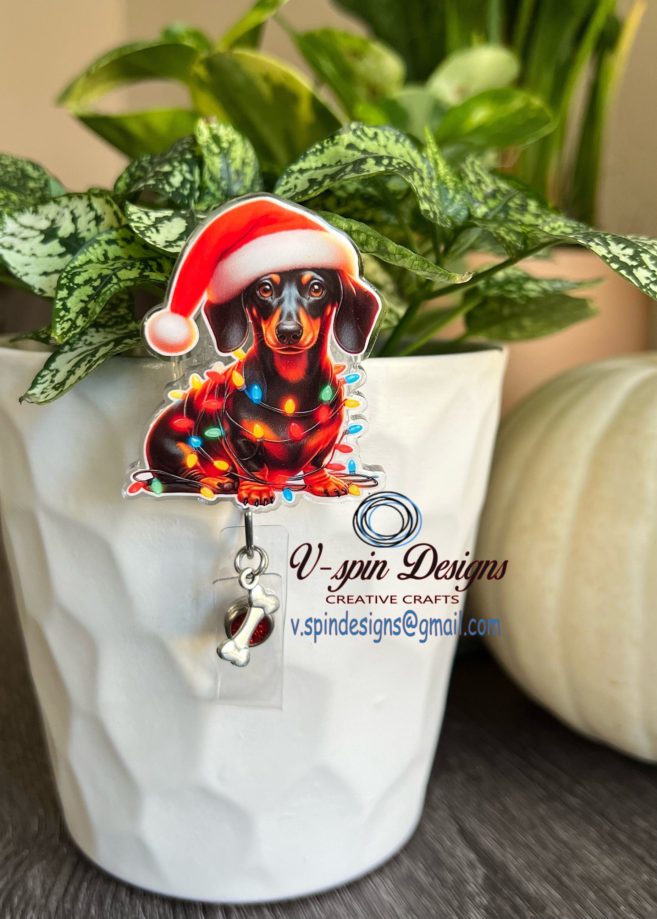 Festive Dachshund Christmas Badge Reel | Holiday Retractable Acrylic ID Holder