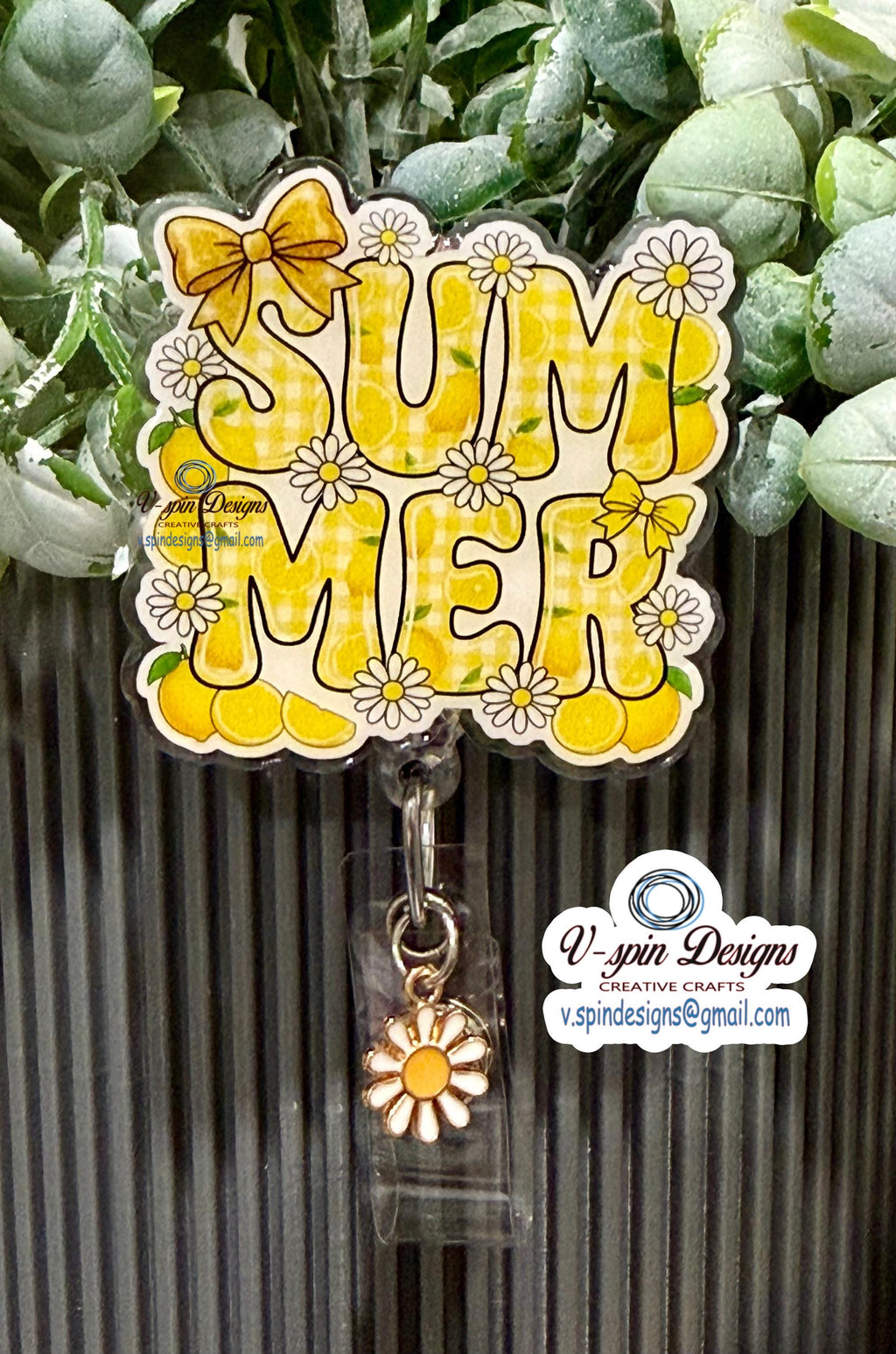 Summer Lemon & Daisies Badge Reel | Retractable Acrylic ID Holder