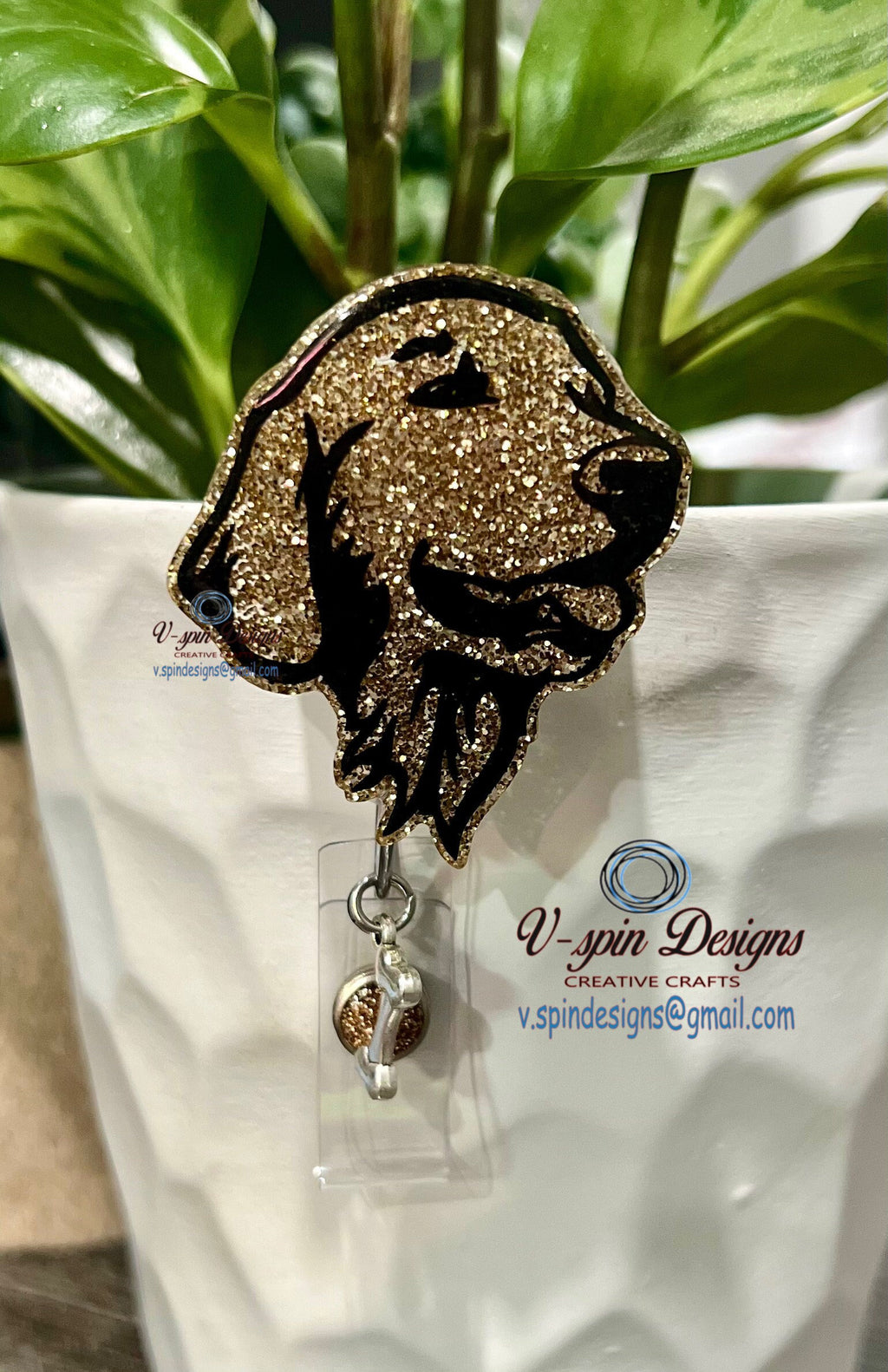 Golden Retriever Badge Reel | Retractable Acrylic ID Holder for Dog Lovers