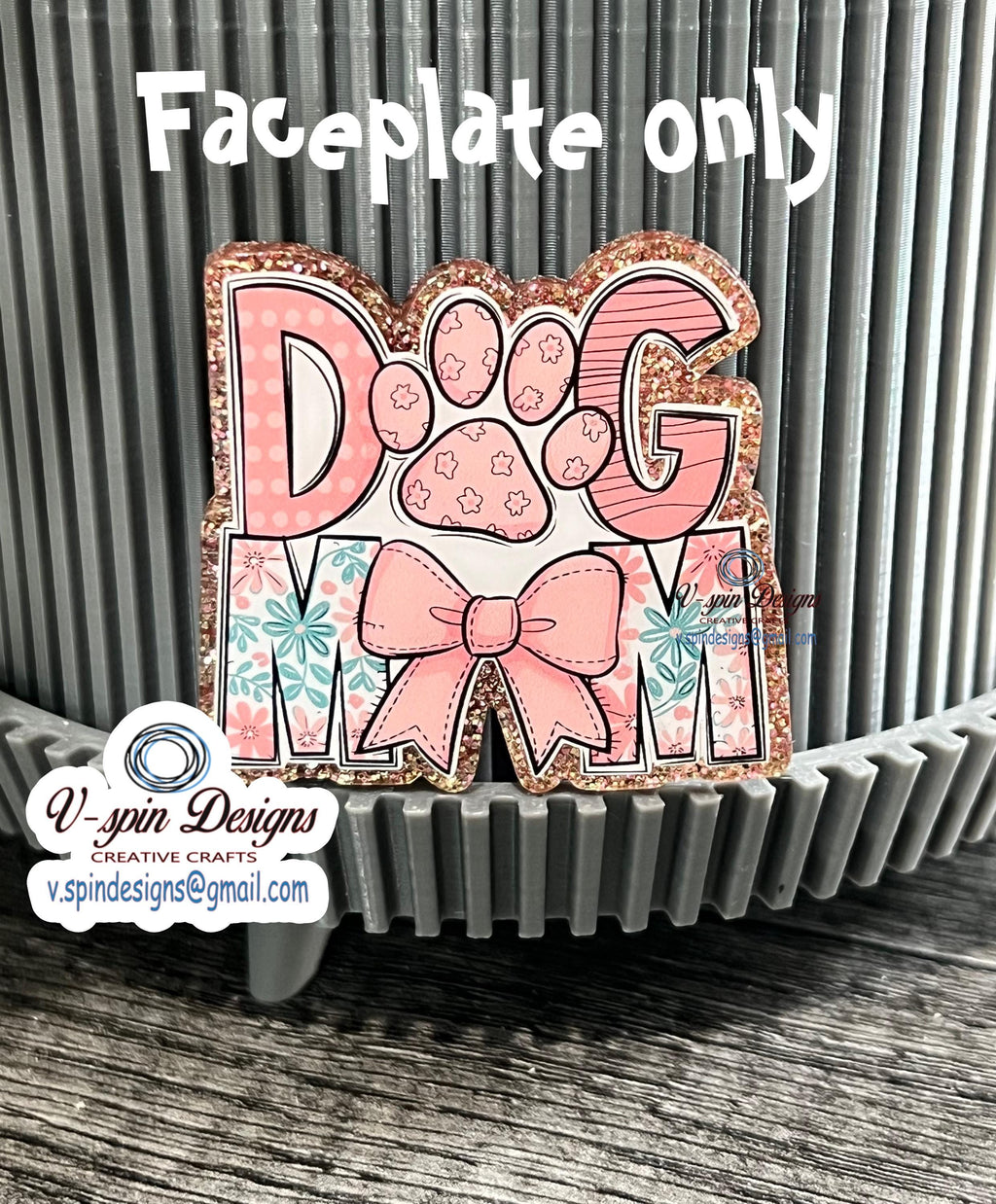 Dog Mom Badge reel/ID Holder/card holder/nurses/teachers/students/dogs