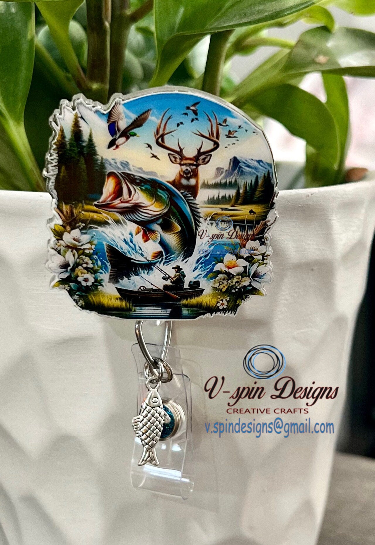 Outdoor Hunting badge reel/ID Holder/nurses/teachers/badge holder/ducks/fishing badge reels/deer badge reels